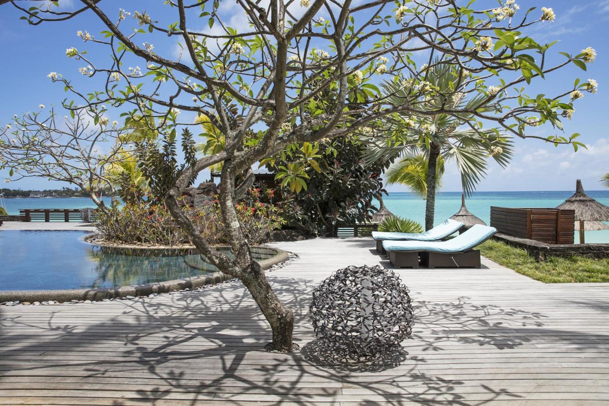 Royal Palm Beachcomber Luxury Grand Baie Extérieur photo
